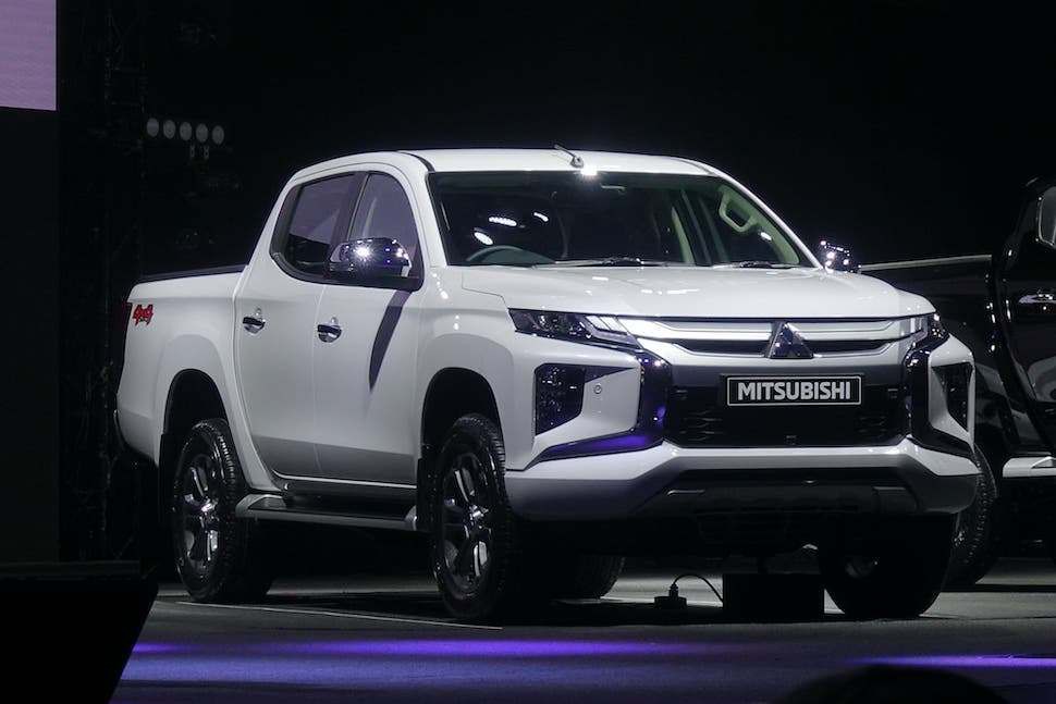 Chi tiết Mitsubishi Triton 2019 sắp ra mắt tại Việt Nam