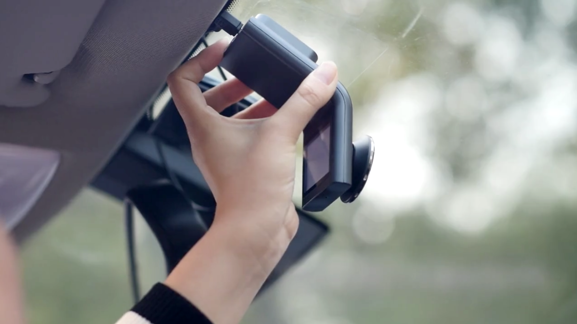 Hướng dẫn lắp đặt camera hành trình Qihoo 360 G300
