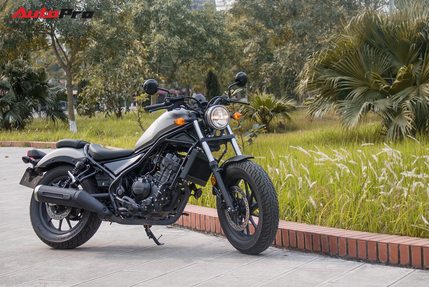 Đánh giá Honda Rebel 300 giá 125 triệu đồng tại Việt Nam