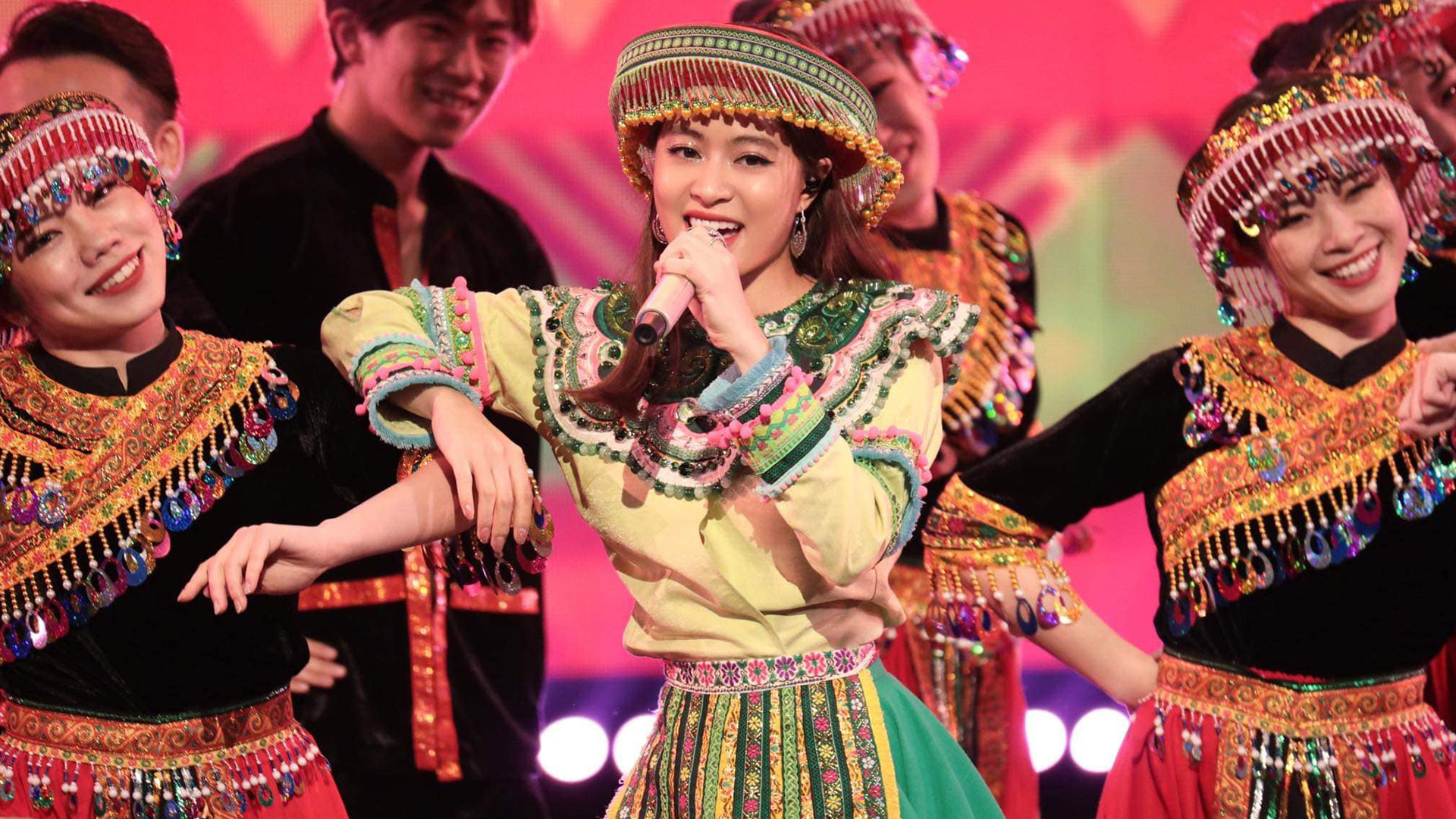 để Mị Noi Cho Ma Nghe Của Dtap Hoang Thuy Linh Vao Lịch Sử Lan Song Xanh Văn Hoa Thanh Nien