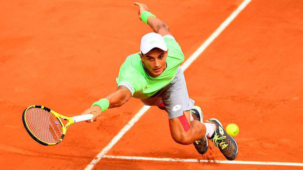 Antoine Hoàng vắng mặt ở trận chung kết Slovak Open