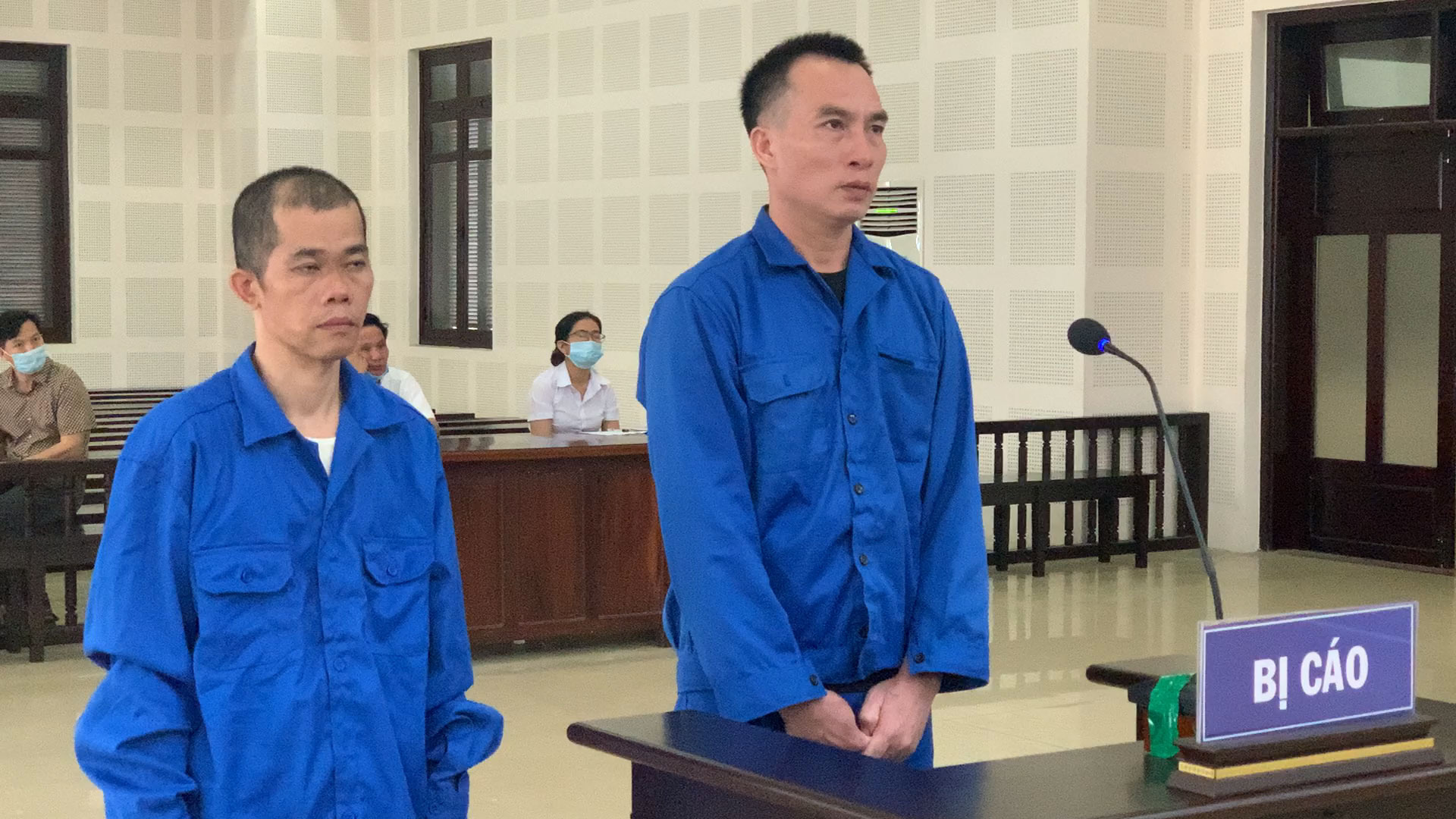 Nhóm người Trung Quốc nhập cảnh vào Việt Nam để đi trộm cắp ở các công ty